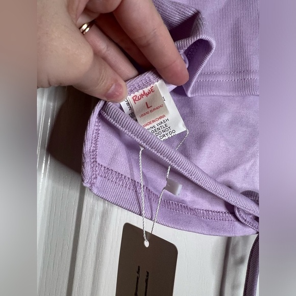 Romwe Lavender Purple Tie Back Crop Tee Large - Picture 5 of 10
